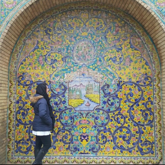 Meet your Posher, Shay - Picture 2 of 3